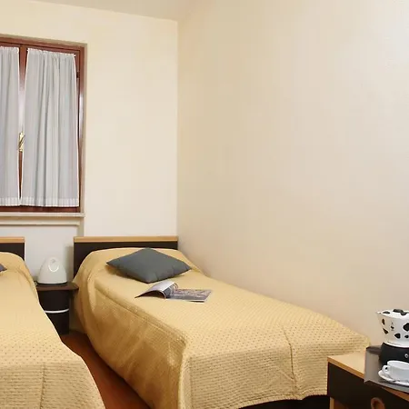 Aparthotel Vignol 2 2*