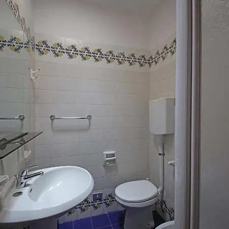 Aparthotel Vignol 2 2*